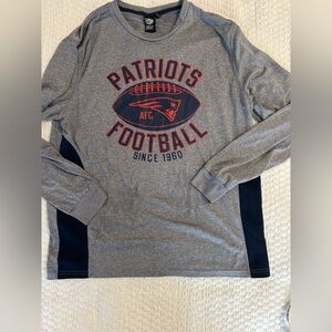 NFL Team Apparel Gray Shirt with Navy Trim